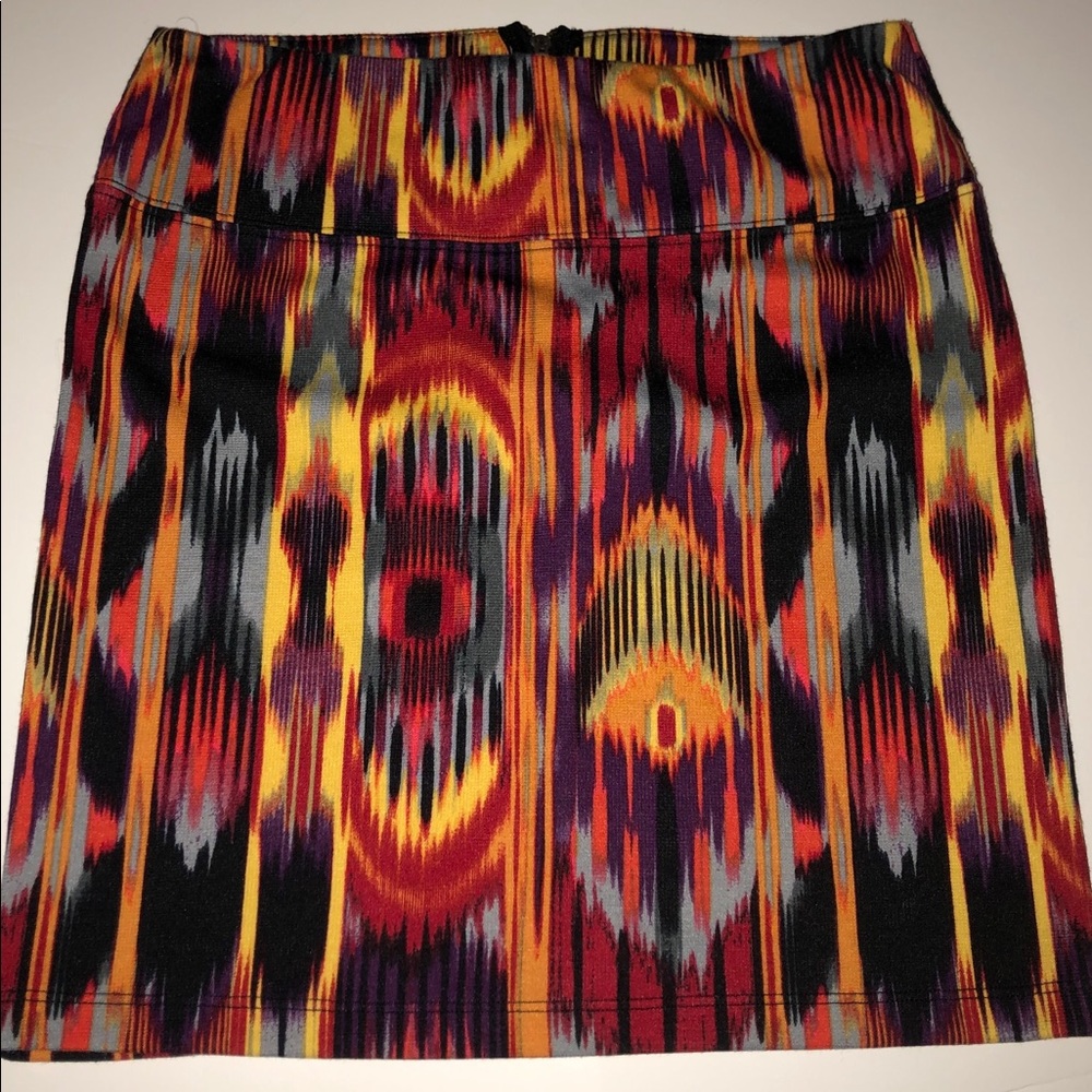 Multi colored mini skirt